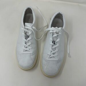 Rothys Lace Up Sneaker in White 9